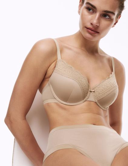 Lace Trim Padded Full Cup Wired Bra A-E