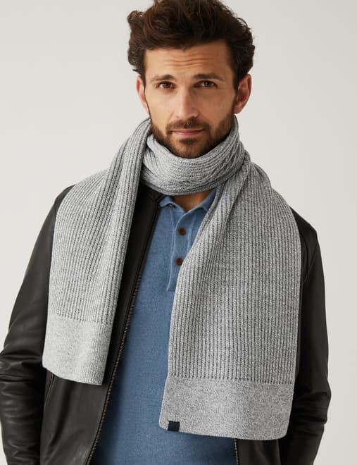 Knitted Textured Scarf