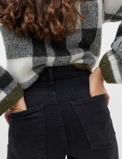 The Wide-Leg Jeans